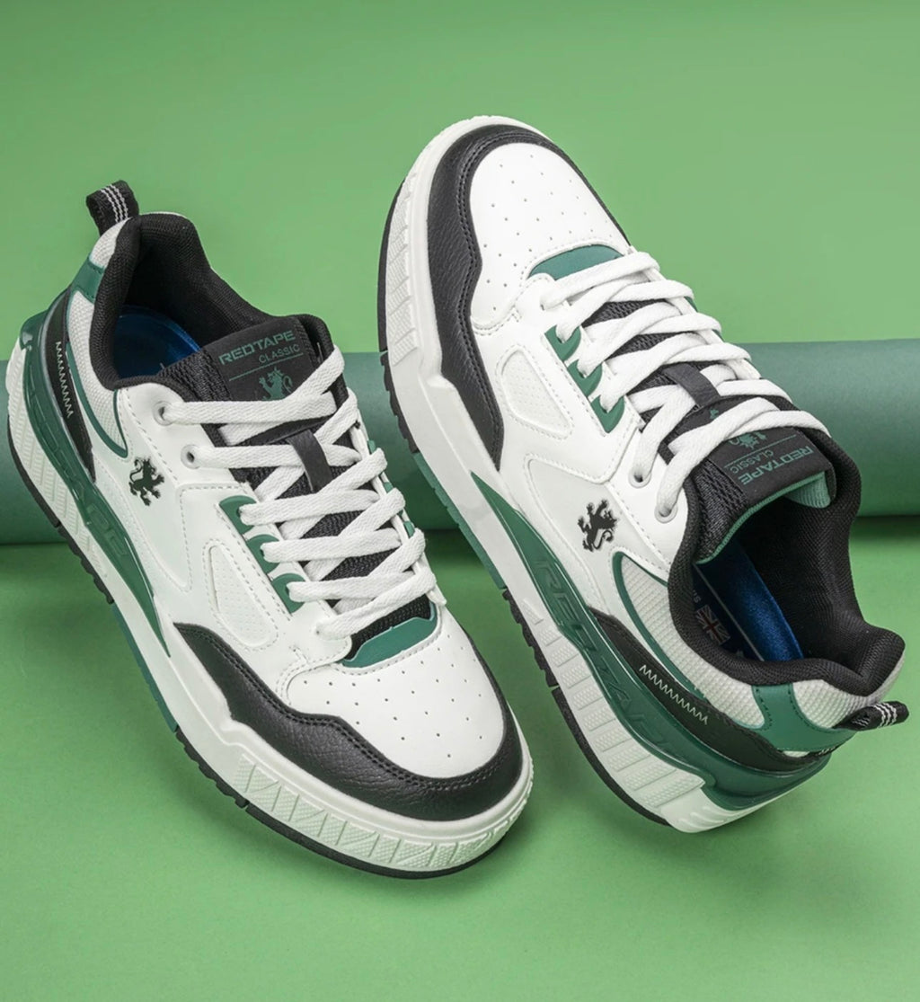 RedTape Casual Elegantly Rounded Front Soothing Insole Sneakers For Men (Green)