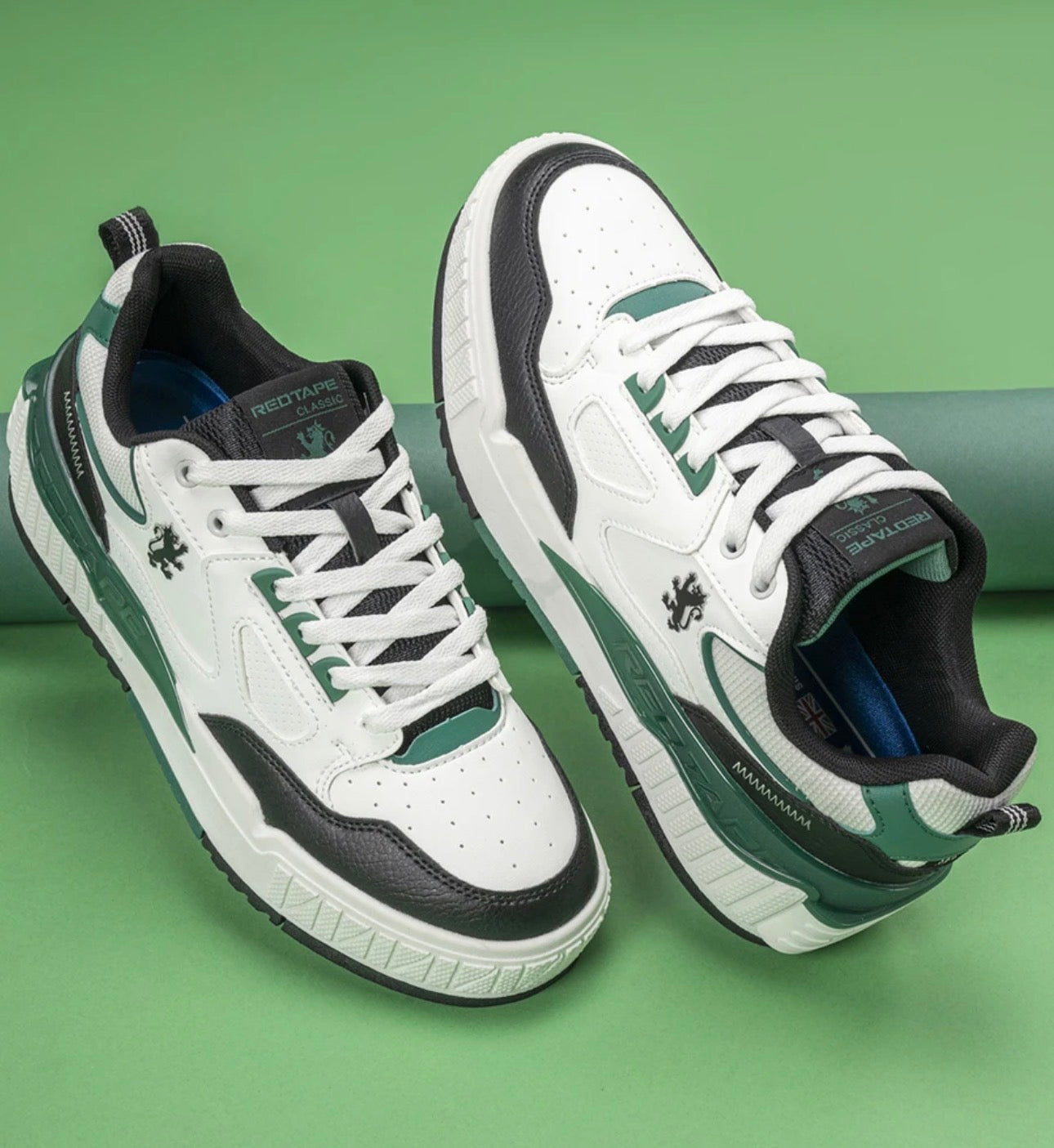 RedTape Casual Elegantly Rounded Front Soothing Insole Sneakers For Men (Green)