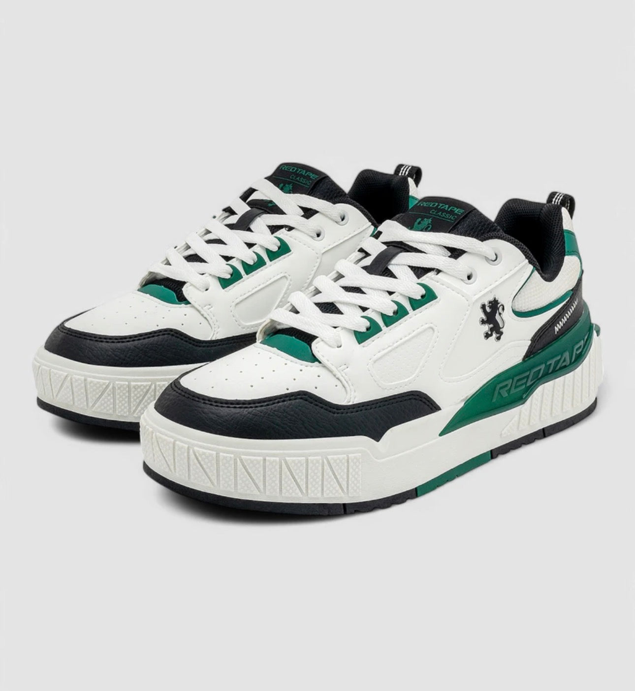 RedTape Casual Elegantly Rounded Front Soothing Insole Sneakers For Men (Green)